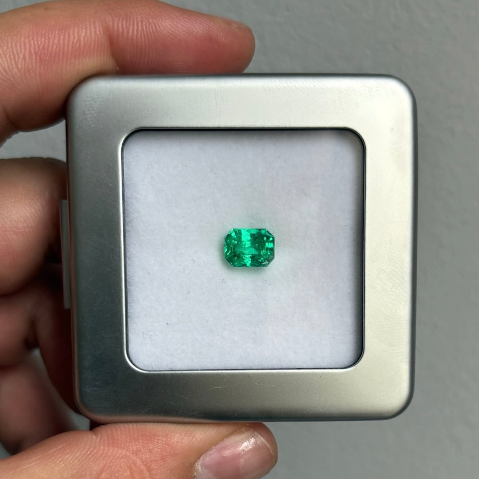 Esmeralda Colombiana Sin Tratamientos 1 80cts Esmeraldas El Verde esmeralda-colombiana-sin-tratamientos-1-80cts-esmeraldas-el-verde